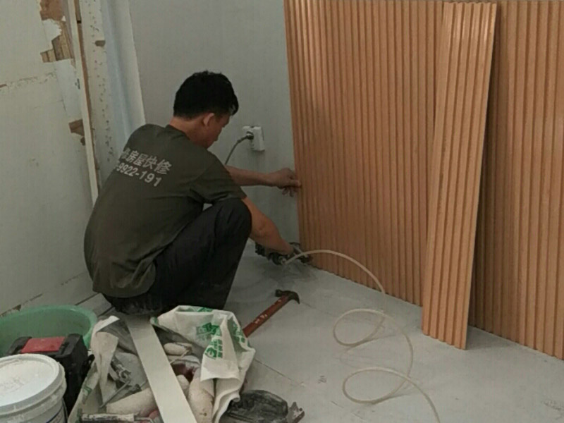黃岡浠水縣護(hù)墻板安裝