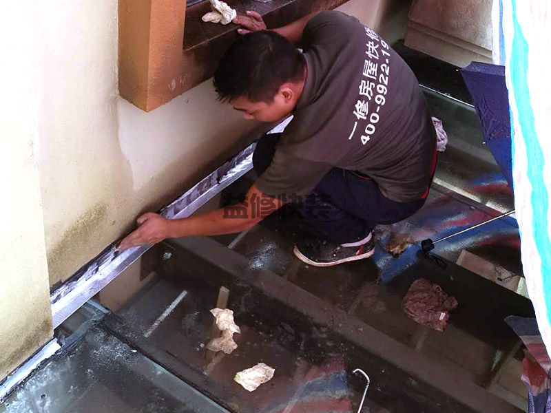 德州武城縣墻角局部防水,客廳改造,門(mén)窗維修