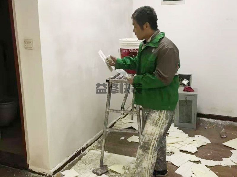 天津津南區(qū)舊墻紙鏟除翻新,地面保護,門窗維修