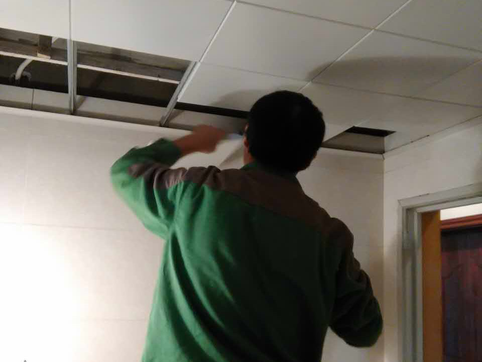 樂山吊頂裝修多少錢一平方_樂山集成吊頂定制廠家聯(lián)系電話