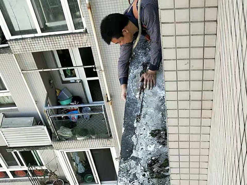 營口外墻裝修誰家好？營口外墻漏水找誰解決-營口防水堵漏