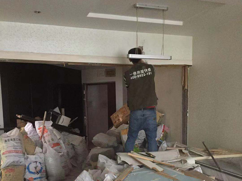 南充屋頂鋁扣板翻新，白色變黃了如何處理