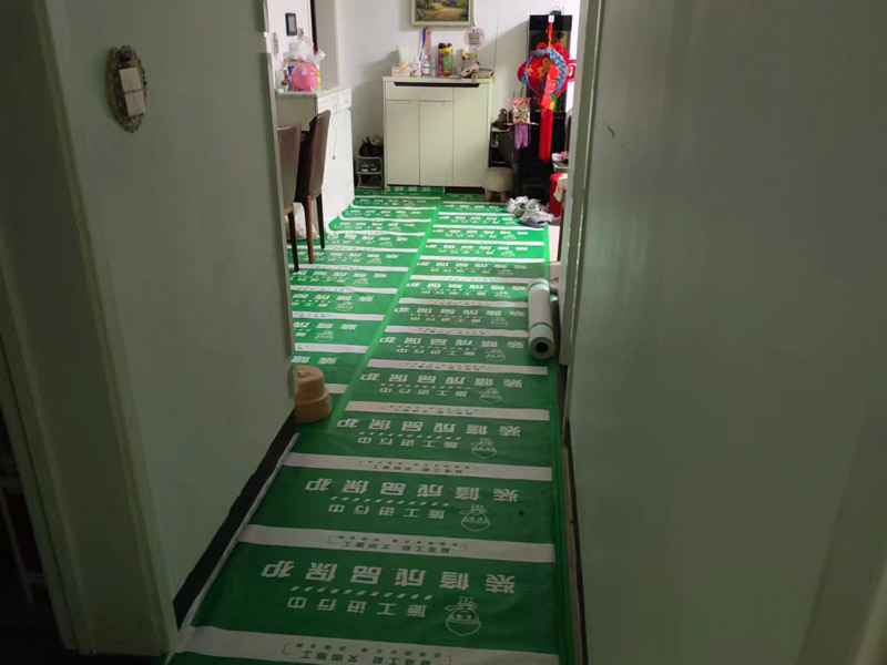 客廳墻面刷乳膠漆還是藝術(shù)漆