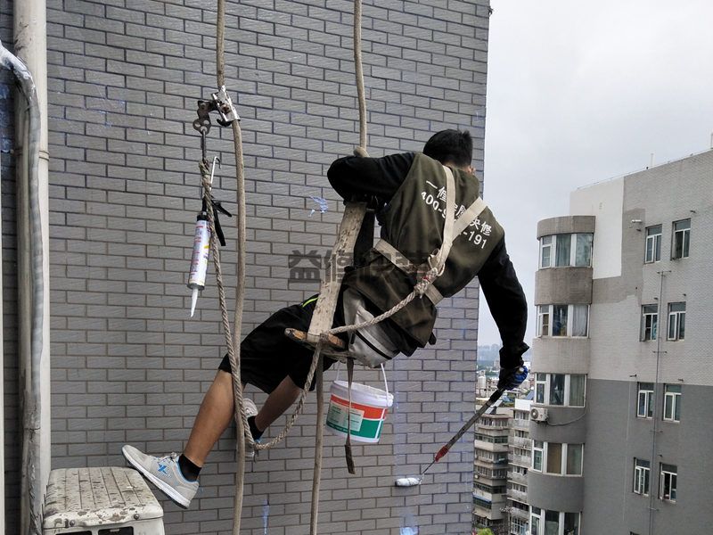 武漢做陽臺(tái)防水價(jià)格貴不貴,武漢做陽臺(tái)防水專業(yè)公司電話？(圖3)