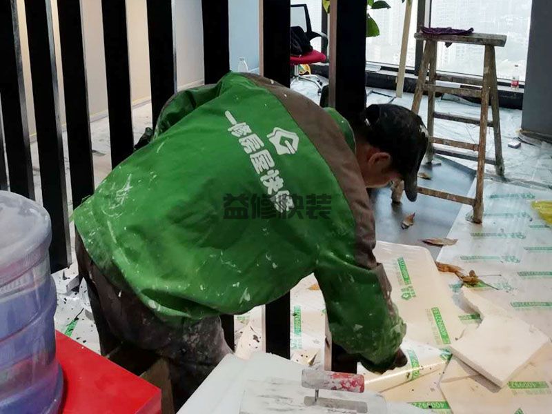 黃石下陸區(qū)隔斷油漆滾刷(圖2)