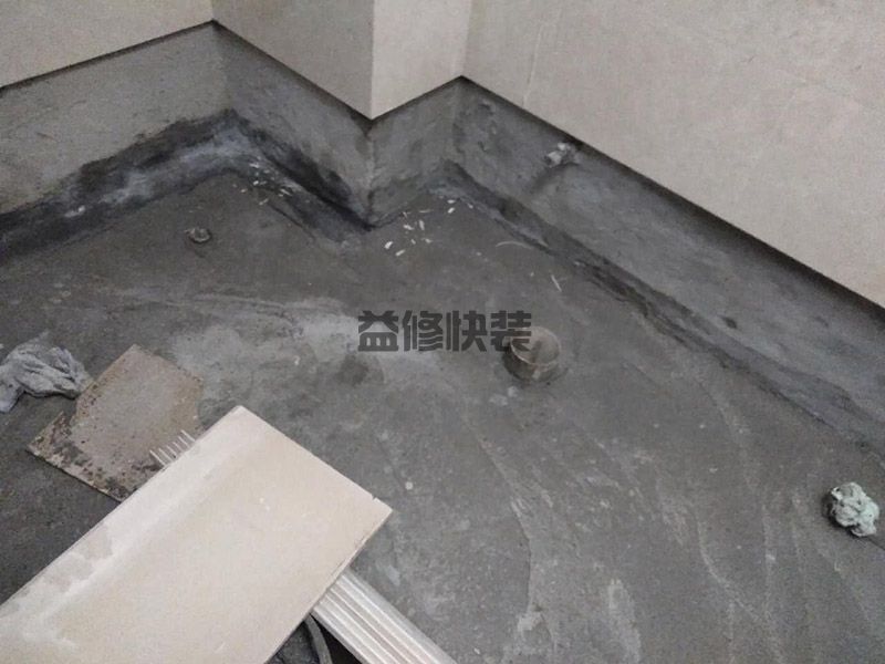 老房子廚房衛(wèi)生間改造,廚房墻面拆除抹灰,衛(wèi)生間墻面鏟除基層,