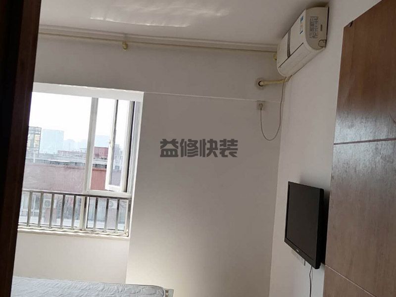 自己動(dòng)手簡(jiǎn)單舊房翻新怎么做，找裝修公司舊房刷墻多少錢(qián)一平方呢(圖3)