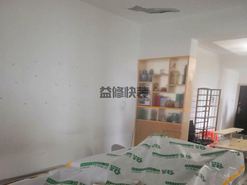 舊房墻面翻新簡(jiǎn)單方法，墻面翻新價(jià)格一覽表，哪個(gè)方法省錢(qián)(圖2)