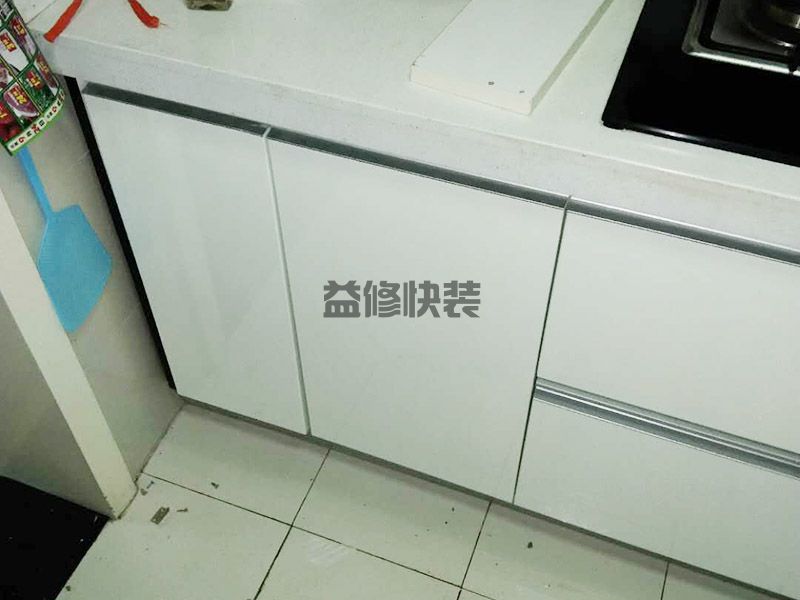推拉門滑道壞了怎么修,好找售后服務(wù)的師傅為你解決(圖3)