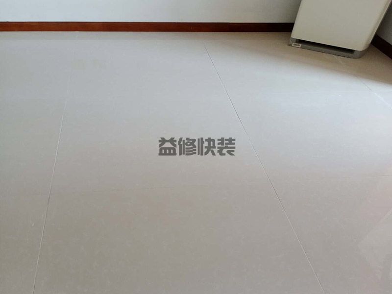 南寧青秀區(qū)客廳瓷磚裝修,客廳改造,地面抹灰(圖3)