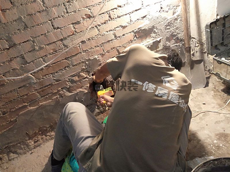 南充裝修刷墻上門(mén)服務(wù),雖然刷墻是一項(xiàng)小服務(wù)(圖2)