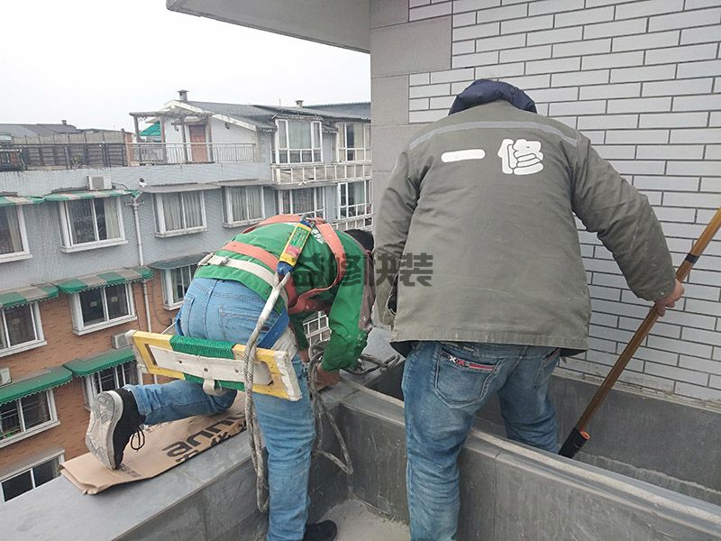 南充木床翻新維修,可以加一點堿水進(jìn)行去除(圖2)