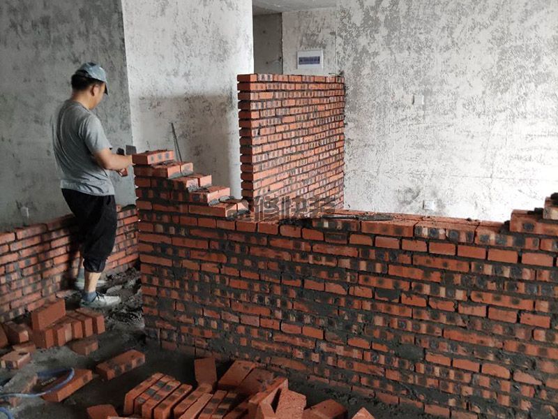 重慶墻磚更換價格是多少_重慶墻磚更換的方法_重慶墻磚更換師傅電話(圖1)