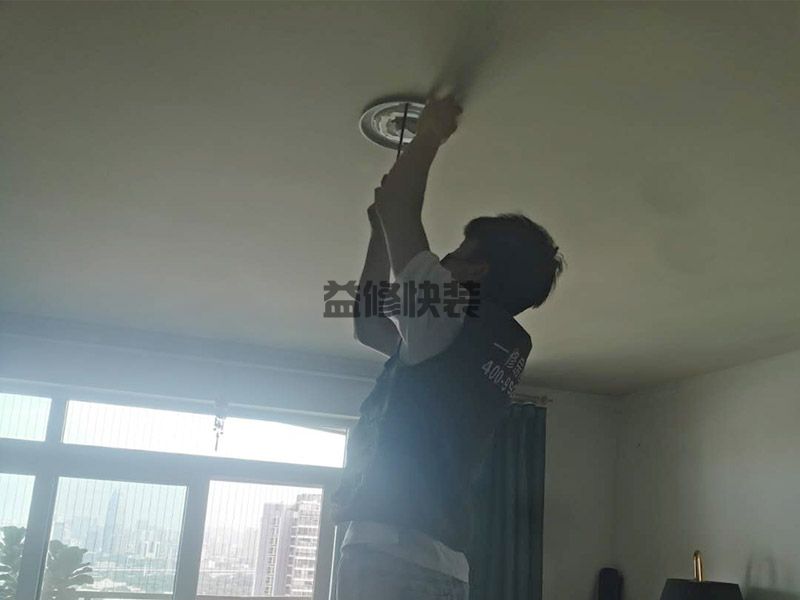 嘉興墻面涂鴉怎么去除，嘉興墻面涂鴉如何處理(圖2)