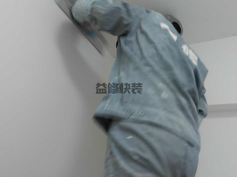 出租房簡(jiǎn)單便宜墻面刷白的方法，出租房墻面刷白要注意哪些