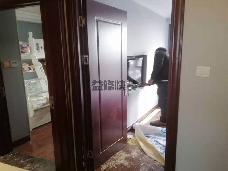 平頂山實(shí)木門維修的方法_平頂山實(shí)木門維修價(jià)格_平頂山實(shí)木門維