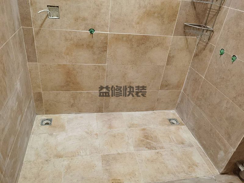 ?？跇琼敺浪?00平方多少錢_要補(bǔ)漏100平方的樓頂要多少錢(圖3)