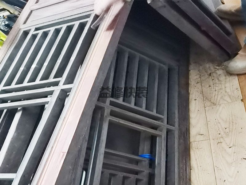 ?？谝鹿窬S修安裝師傅電話(huà),海口衣柜的方法和步驟(圖3)