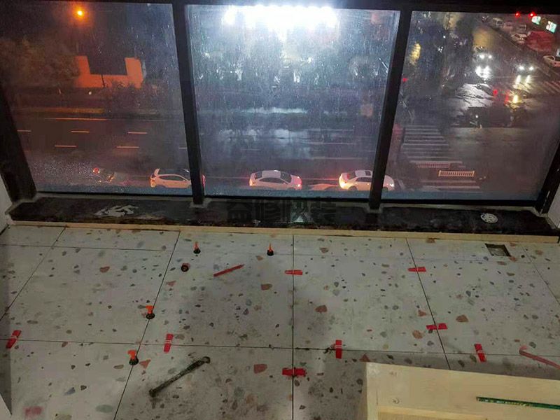 天津薊州區(qū)陽臺地磚鋪貼,陽臺改造,瓷磚安裝(圖3)