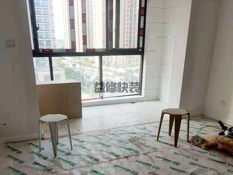 天津薊州區(qū)陽臺(tái)改造翻新,房屋翻新,墻面修補(bǔ)