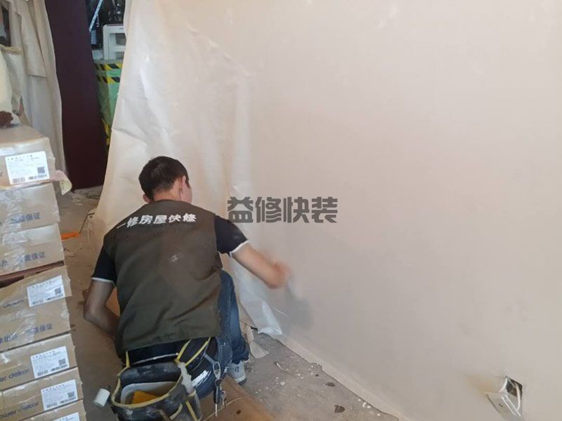 專業(yè)油漆工常用的修復(fù)墻面空鼓的辦法，以及分析造成空鼓的原因